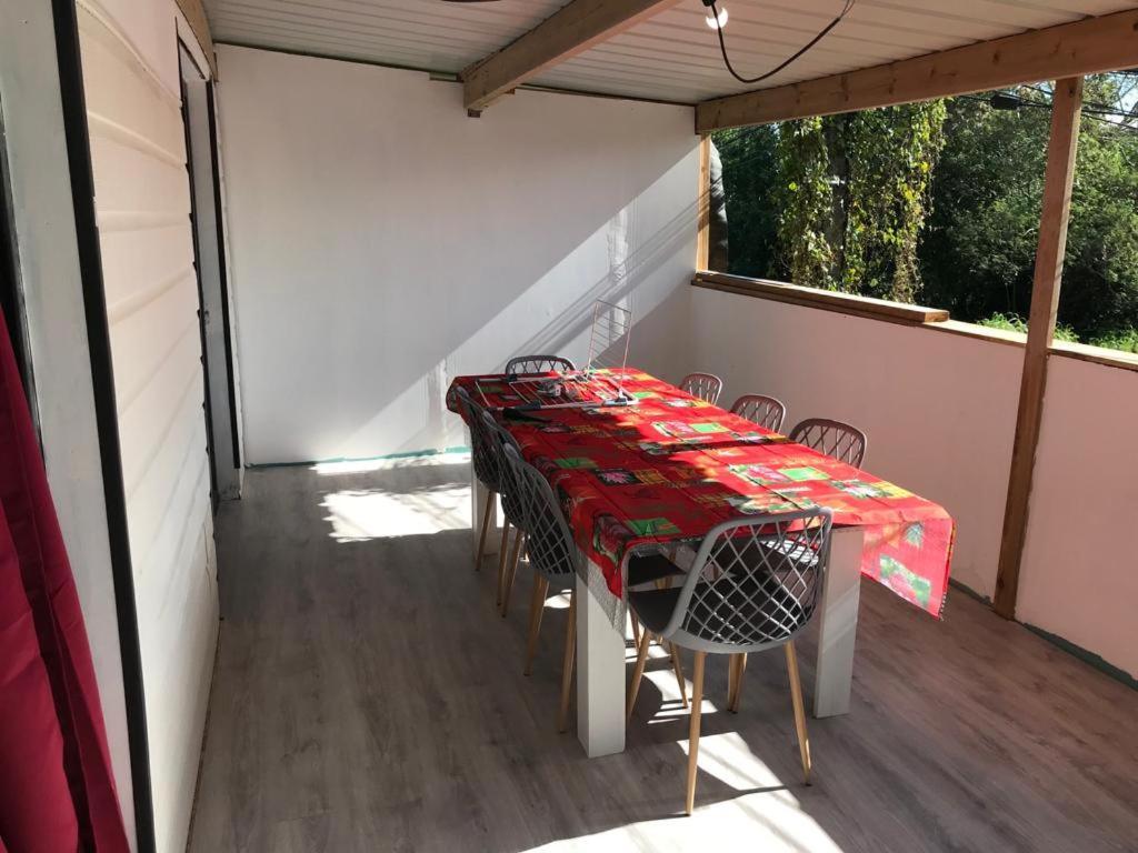 Le Flamboyant Avec Piscine Chauffee 30° Et Jacuzzi Appartement Saint-André Buitenkant foto